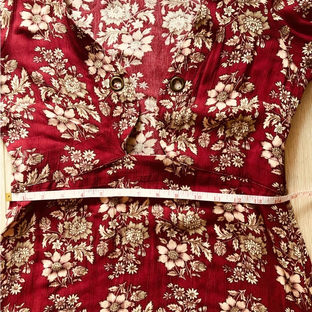 American Eagle Outfitters Red Floral Viscose Dress - Picture 5 of 13